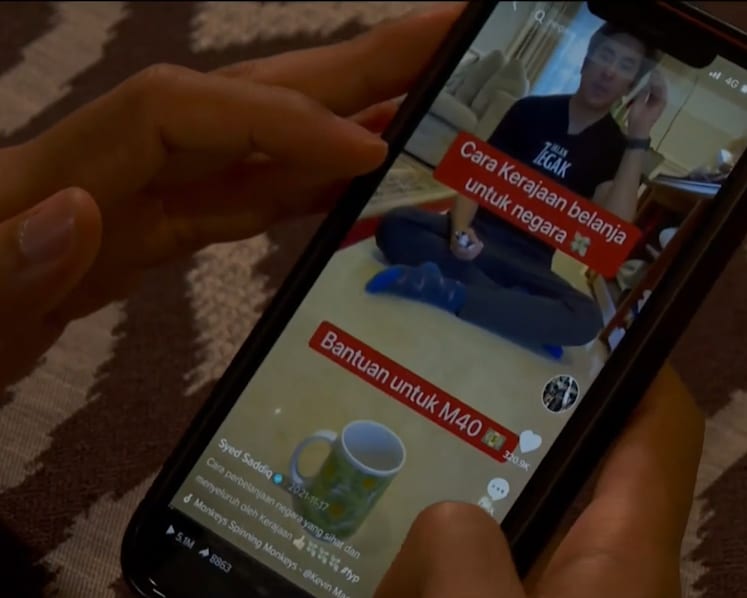Malaysia GE15: Social media emerges as new battleground as parties woo youth votes 