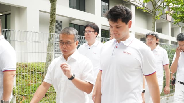 【GE2025】“蝶王”约瑟林与唐振辉抵达提名中心