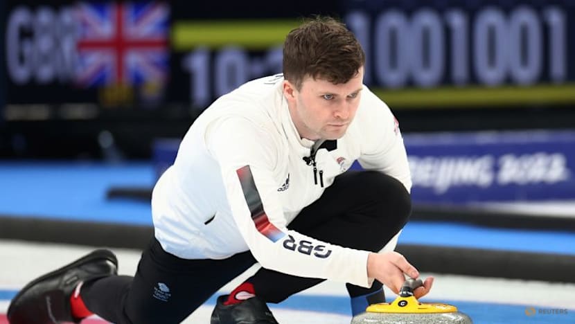 Curling-Britain's men look to end wait for gold