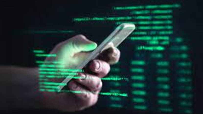 உங்களுக்குத் தெரியாமல் வங்கிக் கணக்கிலிருந்து பணம் பரிவர்த்தனை ஆனதா? 