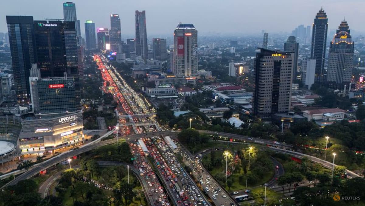 Indonesia media report Fitch cuts country's rating outlook to negative
