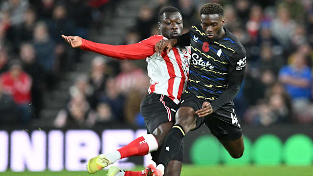 英超：桑德兰与埃弗顿1比1战平