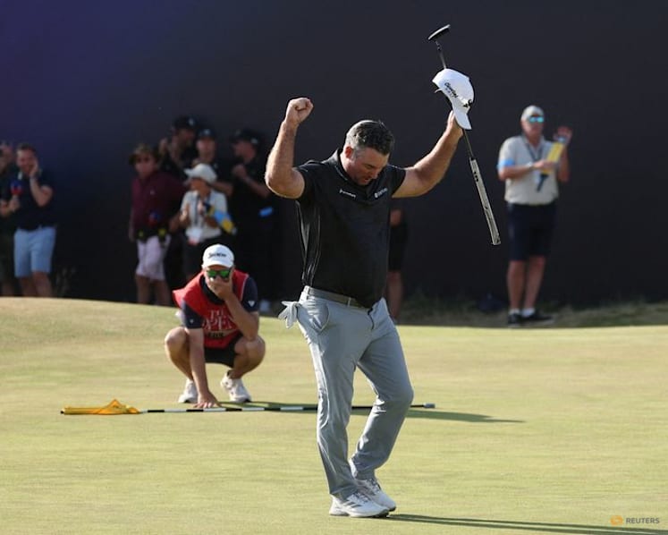 New Zealand's fearless Fox wins British Open thriller at final hole