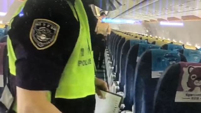 乘客称“带手榴弹” “诈弹”惊魂导致台湾虎航延误