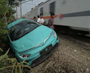 Indonesia to probe taxi operator Green SM after deadly Bekasi train crash 