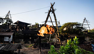Questions over safety standards of Indonesia's community oil wells 