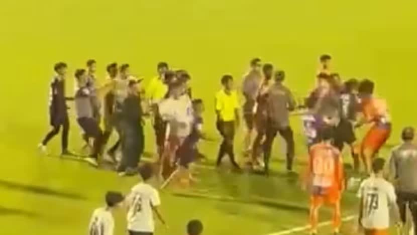 Pemain Tanjong Pagar United digantung 2.5 tahun, didenda S$2,000 atas kelakuan kasar Pemain Tanjong Pagar United digantung 2.5 tahun, didenda S$2,000 atas kelakuan kasar