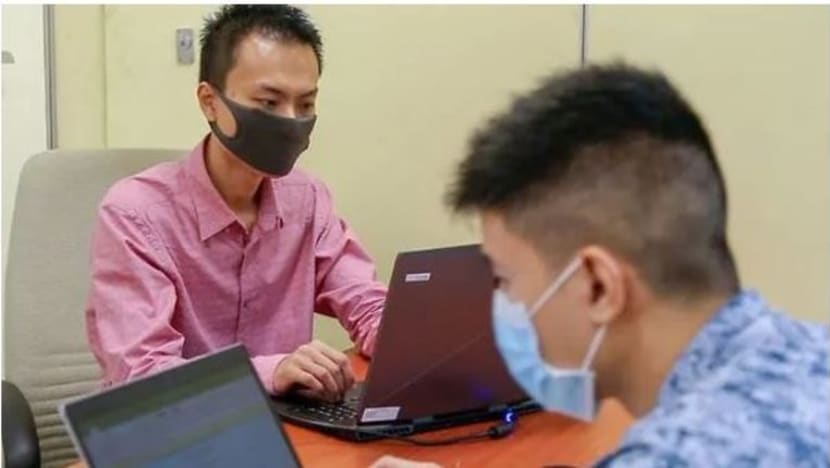 Alat ciptaan DSTA bantu percepat pengesanan kontak; kaitan antara Mustafa Centre dan dormitori