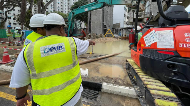 工程损坏马林通道水管 当局：受影响路段一条车道仍关闭