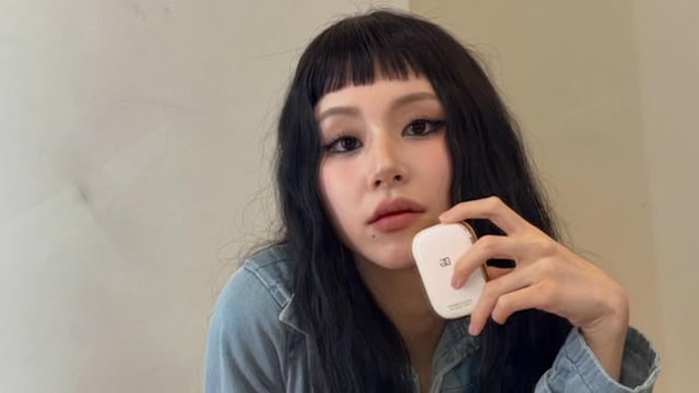 TWICE子瑜才传不续约，队友彩瑛惊爆找新东家？