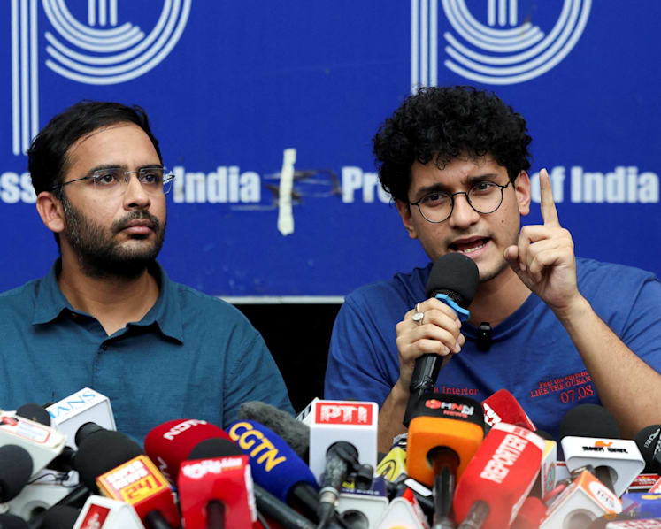 Top Indian 'cockroach' leaders jailed 5 days over trespassing: Party
