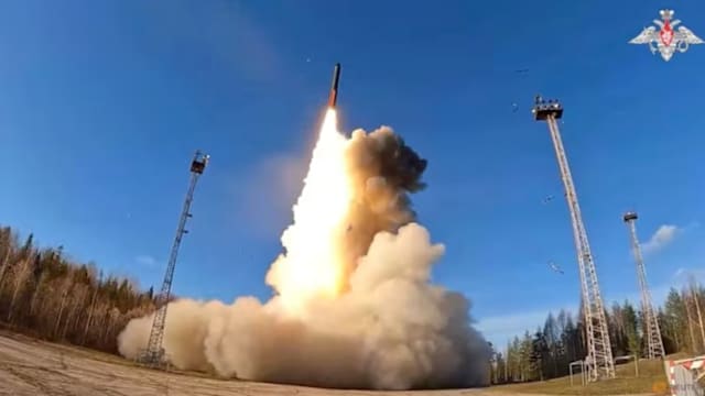 美俄削减战略武器条约午夜到期 俄称核弹头部署不再受限