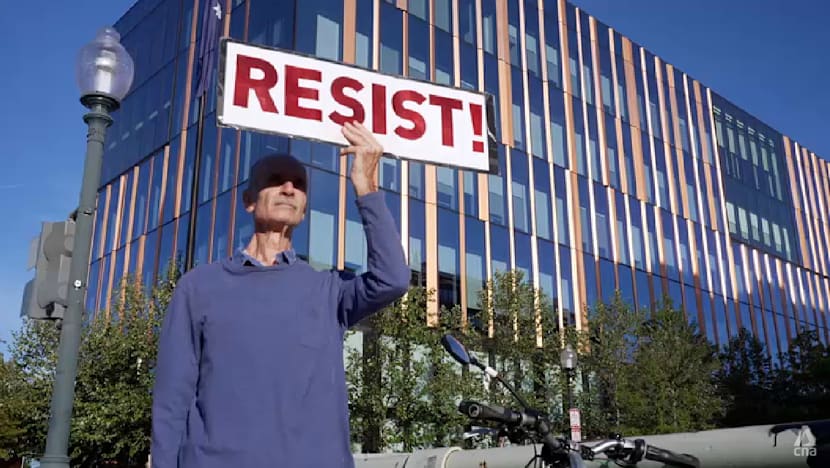 Democrats face tough midterm fight next year amid power vacuum, lack of unifying message 