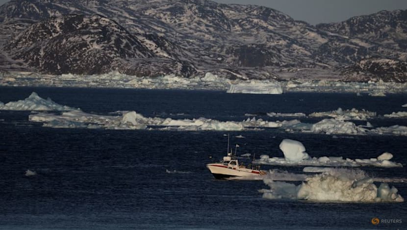 Scientists sail for Greenland to study glacier melt risk