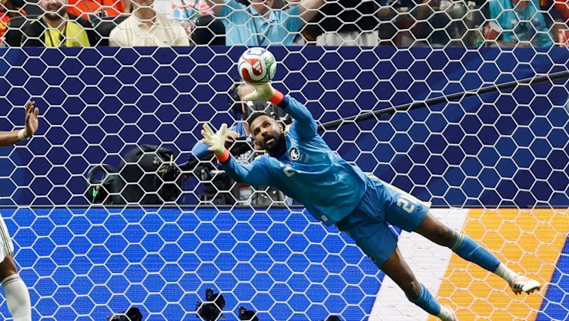 Spain boss calls critics 'crazy' after Saudi Arabia rout silences doubters