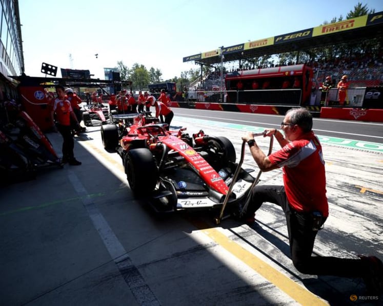 Russell hits back for Mercedes in Monza practice