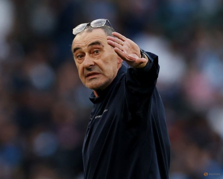 Sarri returns to dugout with Atalanta after Lazio departure