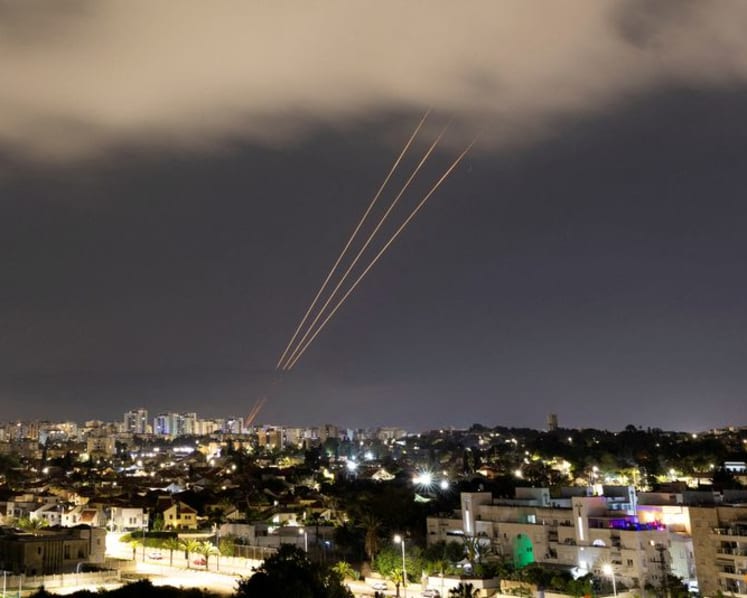 Commentary: A wider war in the Middle East is a risky and self-serving bet for Israel