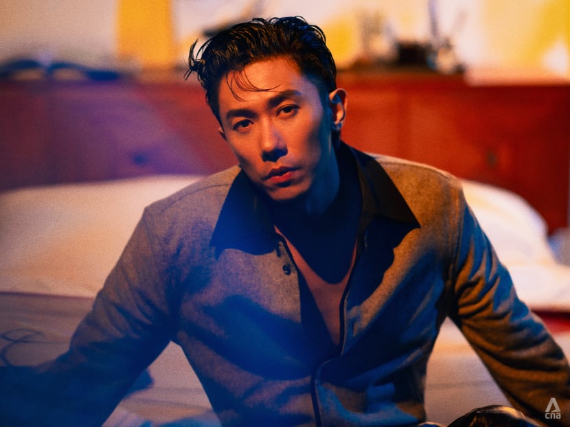 Golden boy: Success can't steal actor Desmond Tan's heartland soul away from him Golden boy: Success can't steal actor Desmond Tan's heartland soul away from him