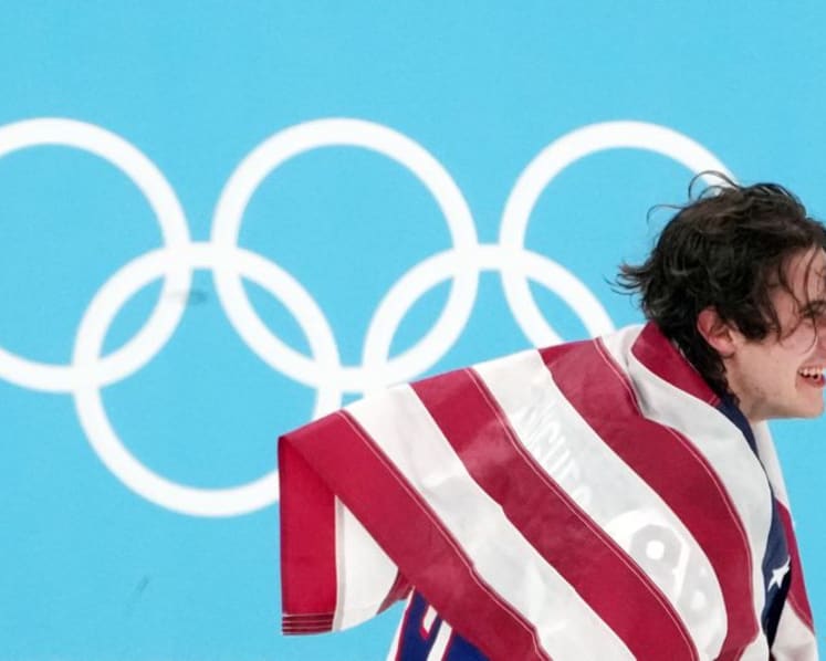 Hughes wants Hall of Fame to return golden-goal puck, ESPN reports
