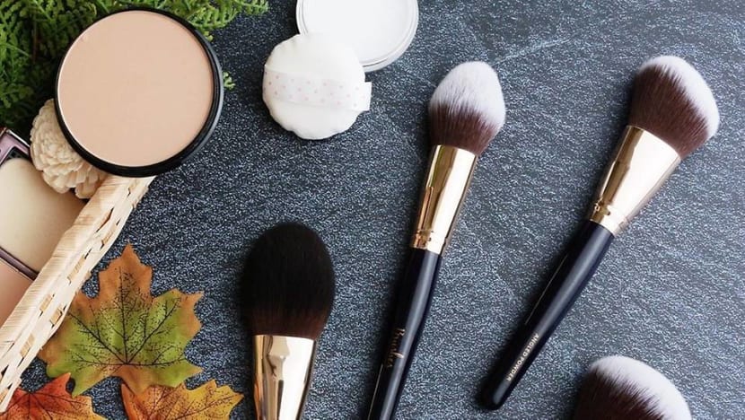 Acne and fungal infections: When was the last time you cleaned your makeup kit?