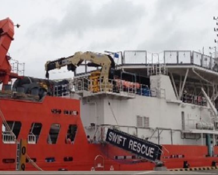 More RSN ships join QZ8501 search and rescue operations