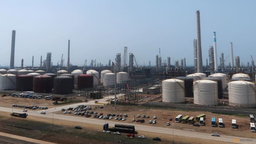 US imposes sanctions on Chinese 'teapot' refinery for buying Iranian oil