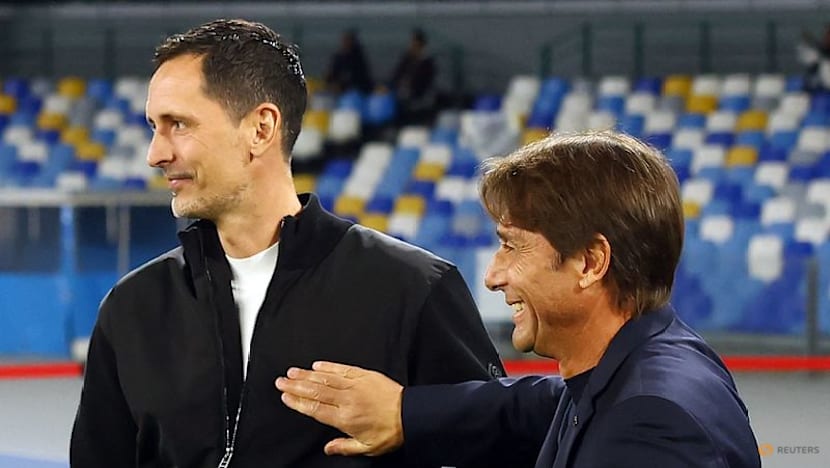 Napoli and Frankfurt play out dull scoreless draw in Naples