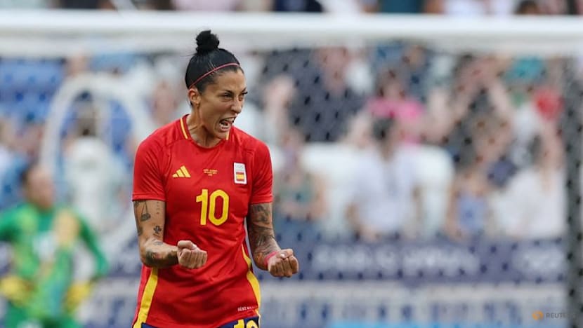 Hermoso returns as Bermudez names first Spain squad for Nations League semis