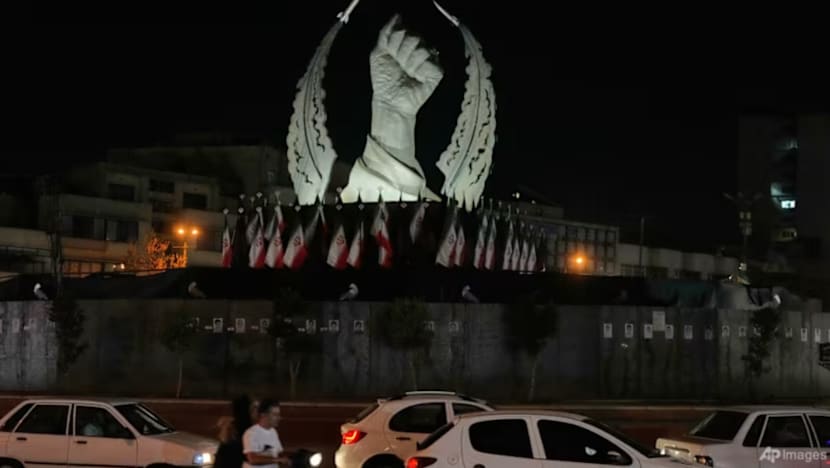 Perang Amerika, Israel dan Iran: Trump ikrar Iran akan 'terima padah' selepas sebilangan askar Amerika terbunuh