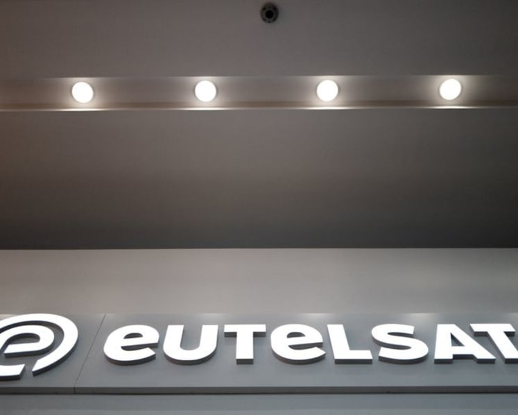 Starlink rival Eutelsat's Q3 revenue meets forecasts as LEO growth offsets video decline