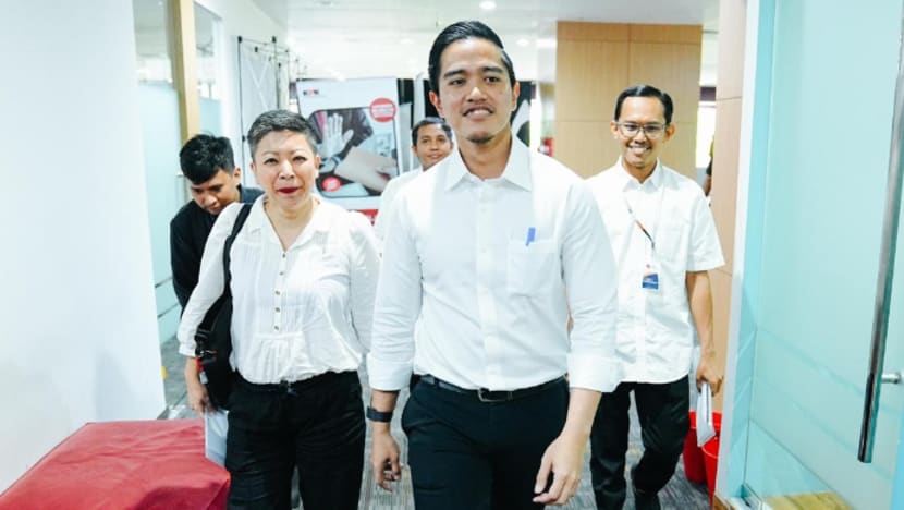 Taipan Singapura? Menguak sosok 'Y' yang beri tumpangan private jet kepada Kaesang