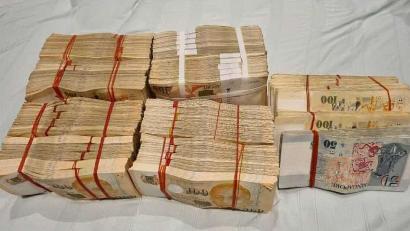 Seven men charged over links to global syndicate that conducts 'malicious cyber activities' Seven men charged over links to global syndicate that conducts 'malicious cyber activities'