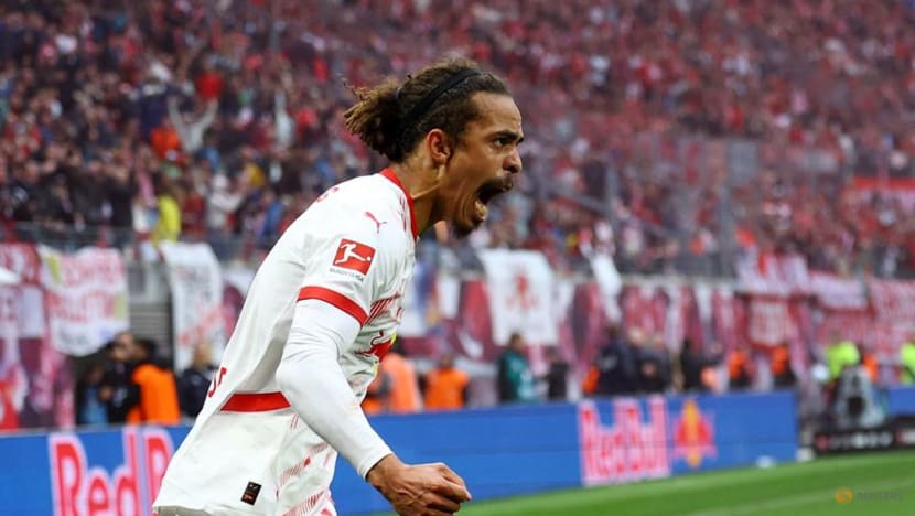 Coach Kompany proud of Bayern's comeback, says title is now close