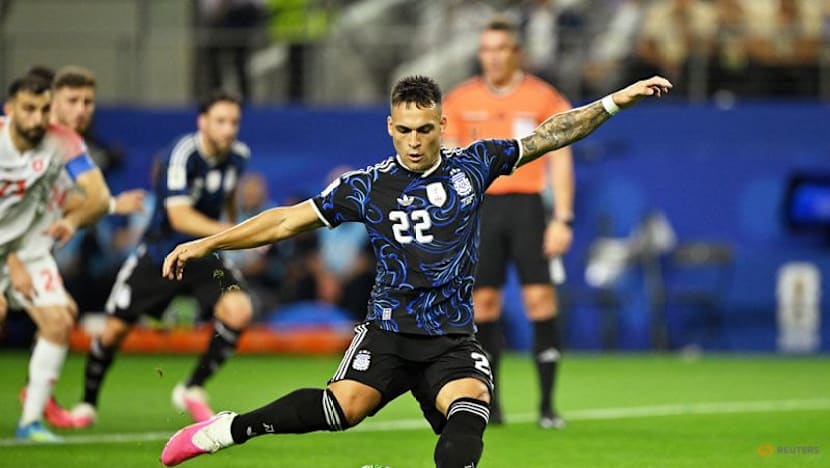 Seventh heaven for Messi as Argentina beat Jordan 3-1