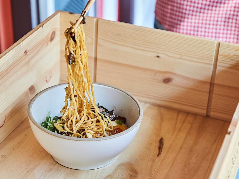 Tasty Mod Chinese Noodles And Dumplings From Just $5 At Hip Amoy Street Restaurant