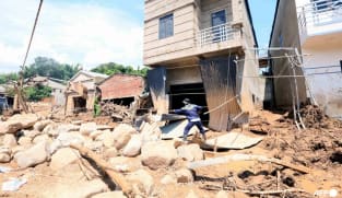 Vietnam flash flood kills five, dozens evacuated