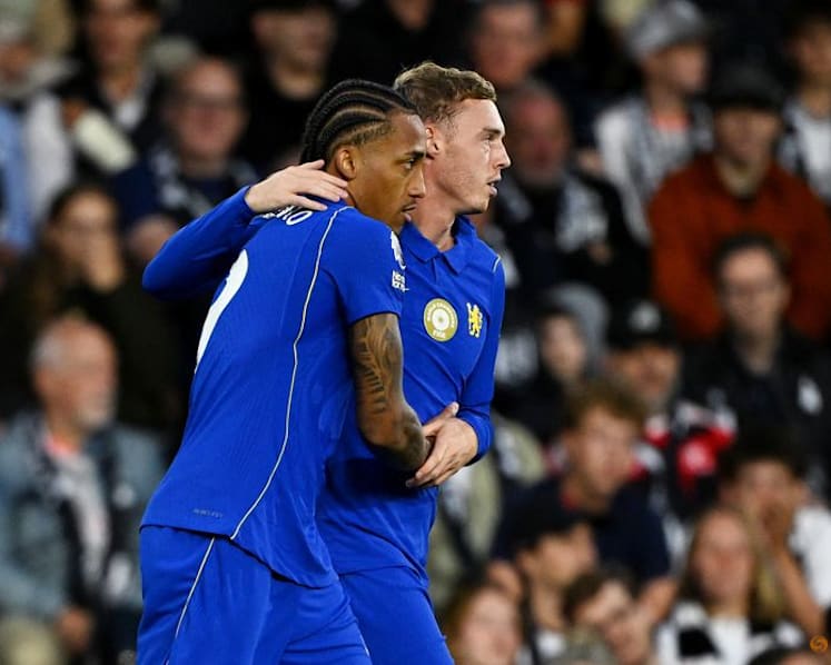 Attacking trio can be Chelsea's heart, Alonso says after debut win