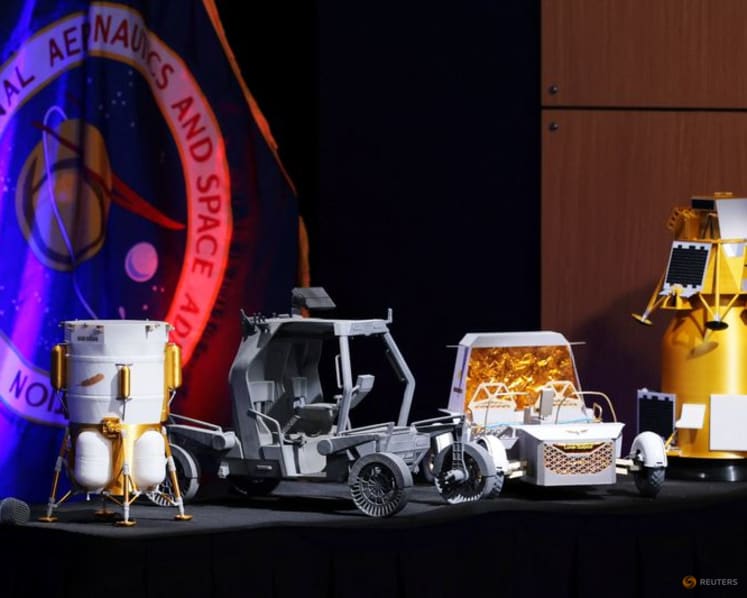 NASA picks Blue Origin, other space firms for moon missions 
