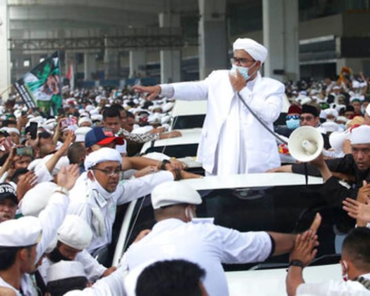 Firebrand Indonesian cleric returns from 3-year Saudi exile