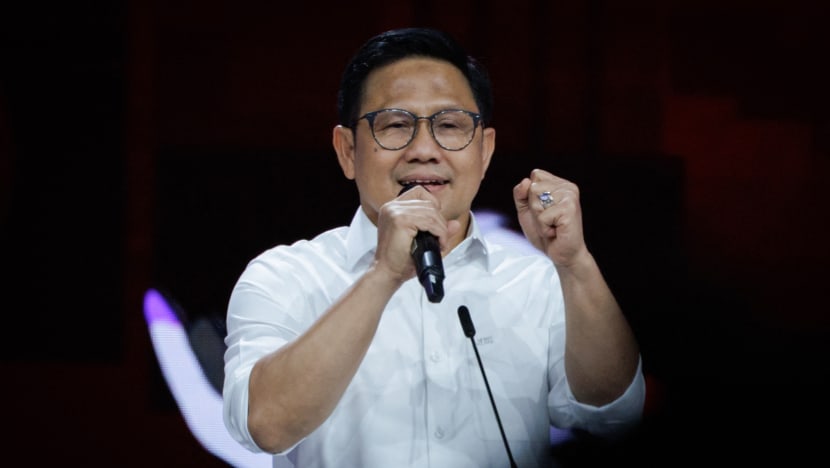 Calon Naib Presiden Indonesia Muhaimin Iskandar arah peguam kemukakan bantahan terhadap hasil pilihan raya 