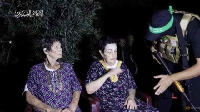哈马斯释放多两名女人质