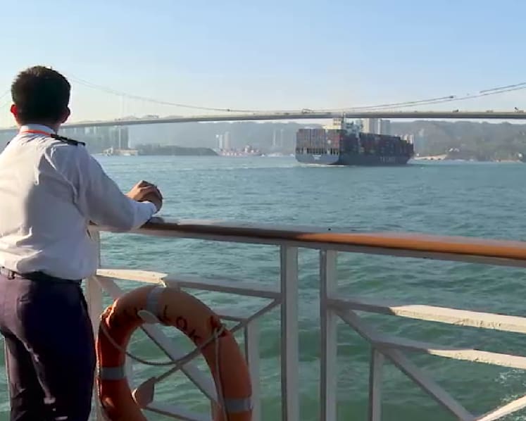 Hong Kong’s shipping industry warns of growing talent shortage