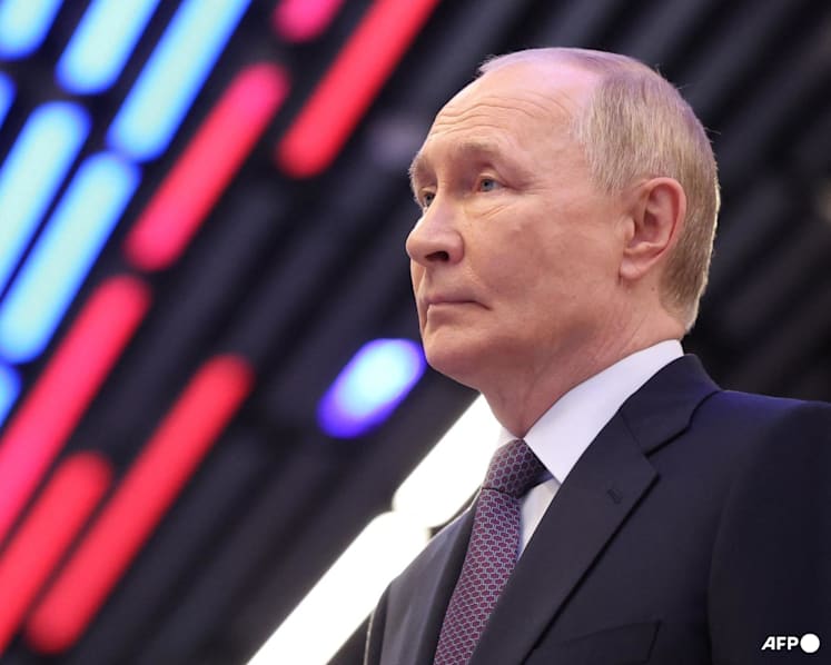 Putin threatens to target any Western troops sent to Ukraine