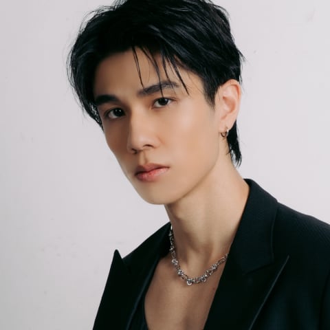 《创造营亚洲2》选手WHYLUCAS正式签约Cross Ratio娱乐，开启独特音乐之旅