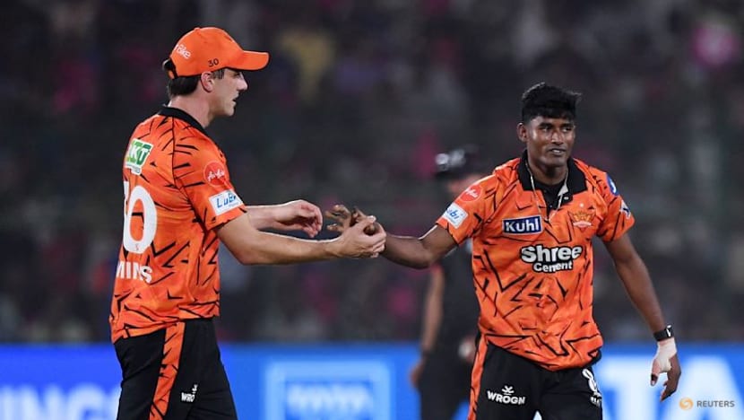 Hyderabad's Cummins relishes IPL's big-chase 'challenge'