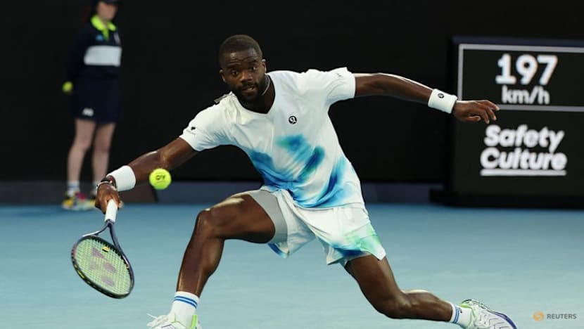 Dominant De Minaur thumps Tiafoe to make Melbourne fourth round