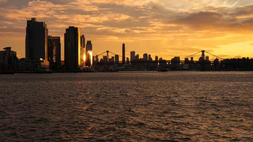 Moody's pushes US out of top triple-A rating club citing rising debt