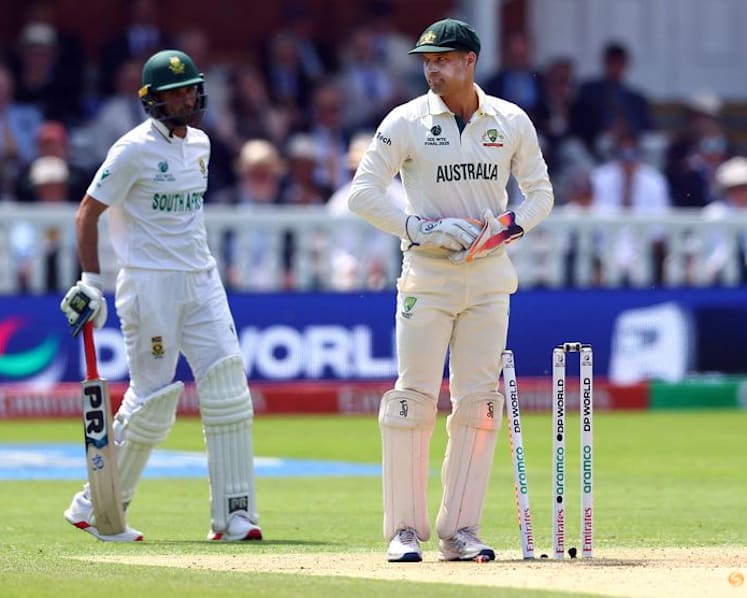 Carey hoping Australia fans can block out English taunts during Ashes