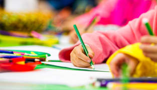 பாலர்பள்ளி ஆசிரியர்களின் வேலைச்சுமையைக் குறைக்க முயற்சி